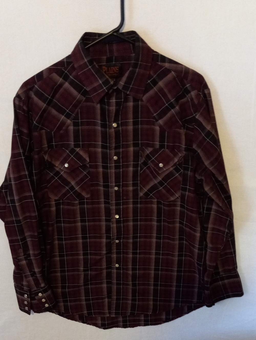 PLAINS Westernwear Men’s Burgundy Plaid Western Shirt Pearl Snaps Size Med.